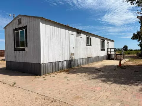 Exterior - 2283 Larson Rd, Lodi, CA 95242 photo 8 of 14