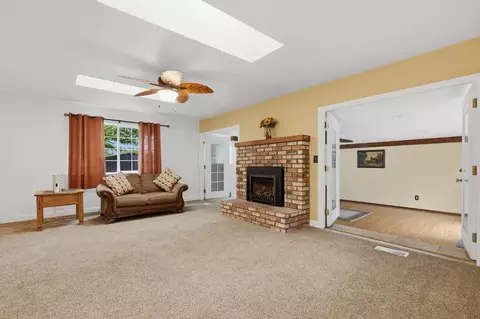 Living - 7745 Butte House Rd, Sutter, CA 95982 photo 2 of 7