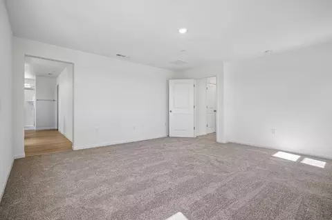 Bedroom - 2612 Coopers Hawk Ln, Modesto, CA 95357 photo 11 of 11