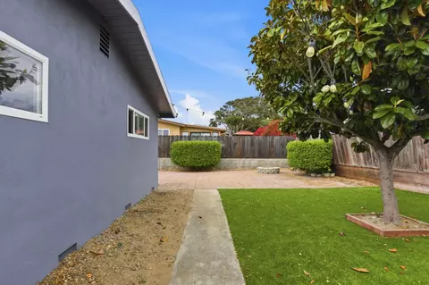 Exterior - 1900 Lincoln St, Seaside, CA 93955 photo 4 of 8