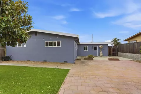 Exterior - 1900 Lincoln St, Seaside, CA 93955 photo 3 of 8