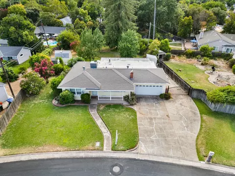 View/Area - 2661 Foothill Dr, Carmichael, CA 95608 photo 1 of 3