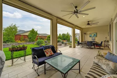 Exterior - 1350 Laurel Dr, Manteca, CA 95336 photo 6 of 16