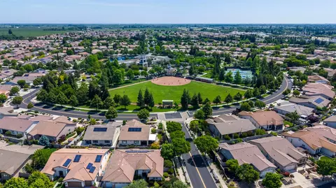 View/Area - 2472 Ashbridge Ln, Manteca, CA 95336 photo 8 of 9