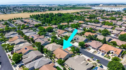 View/Area - 2472 Ashbridge Ln, Manteca, CA 95336 photo 6 of 9
