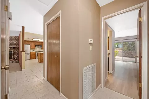 Entry Way - 4423 Blanchard Rd, Placerville, CA 95667 photo 3 of 5
