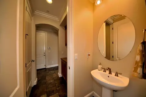 Entry Way - 9025 Kern Ave, Gilroy, CA 95020 photo 6 of 17