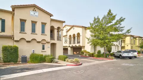 5301 E Commerce Way #9102, Sacramento, CA 95835