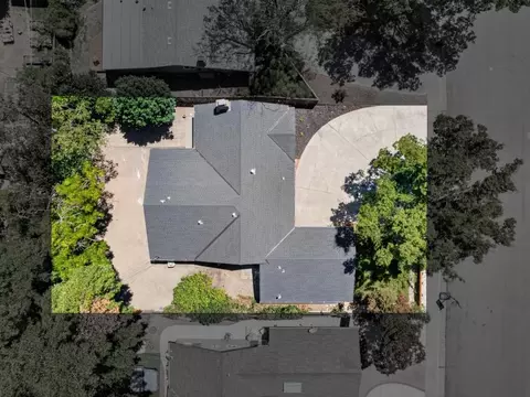 View/Area - 788 Elmwood Dr, Davis, CA 95616 photo 2 of 11