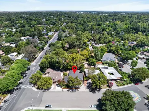 View/Area - 788 Elmwood Dr, Davis, CA 95616 photo 3 of 11