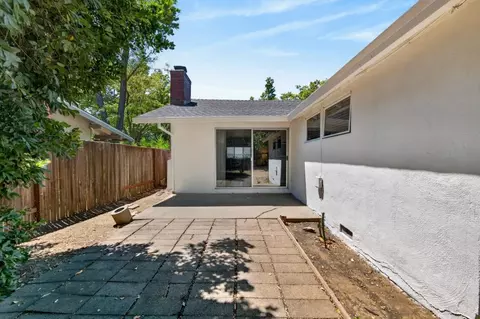 Exterior - 788 Elmwood Dr, Davis, CA 95616 photo 5 of 12