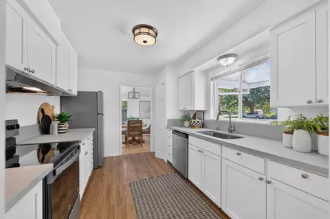 Kitchen - 788 Elmwood Dr, Davis, CA 95616 photo 1 of 4