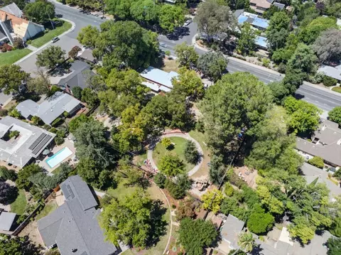 View/Area - 788 Elmwood Dr, Davis, CA 95616 photo 9 of 11
