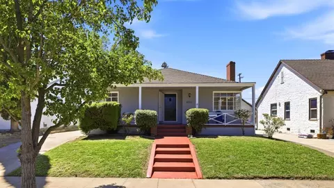 4916 13th Ave, Sacramento, CA 95820