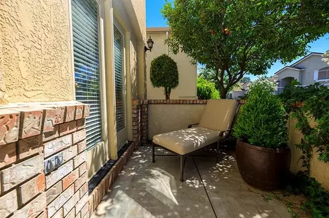 Exterior - 432 The Blf, Modesto, CA 95355 photo 3 of 9