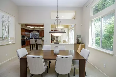 Dining - 432 The Blf, Modesto, CA 95355 photo 1 of 2