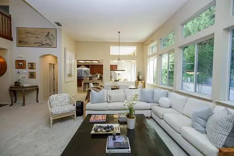 Living - 432 The Blf, Modesto, CA 95355 photo 7 of 8