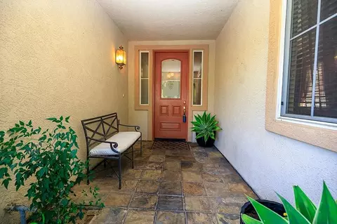 Entry Way - 432 The Blf, Modesto, CA 95355 photo 1 of 4