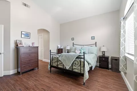 Bedroom - 4900 Eagle Peak Ct, Antelope, CA 95843 photo 3 of 3