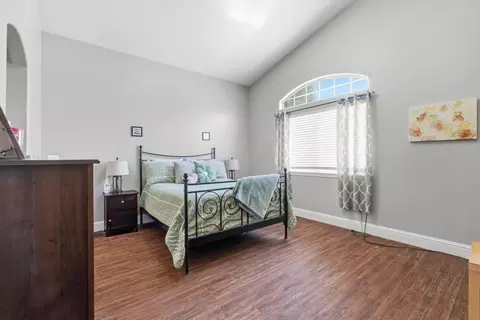 Bedroom - 4900 Eagle Peak Ct, Antelope, CA 95843 photo 2 of 3