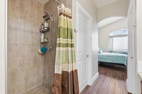 Entry Way - 4900 Eagle Peak Ct, Antelope, CA 95843 photo 4 of 4