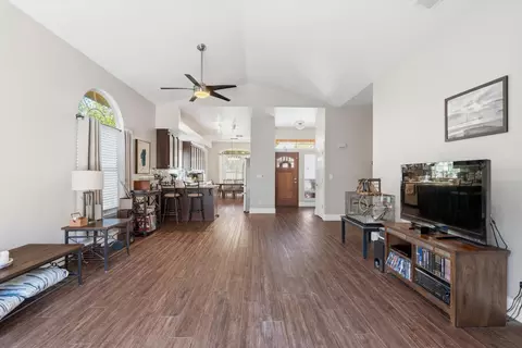 Living - 4900 Eagle Peak Ct, Antelope, CA 95843 photo 2 of 2