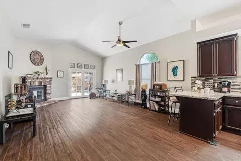 Living - 4900 Eagle Peak Ct, Antelope, CA 95843 photo 1 of 2