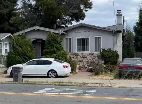 2924 Seminary Ave, Oakland, CA 94605