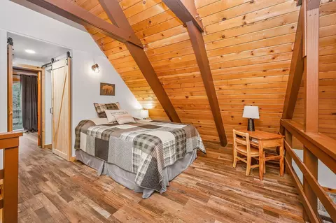 Bedroom - 118 Silver Tip Rd, Arnold, CA 95223 photo 5 of 12