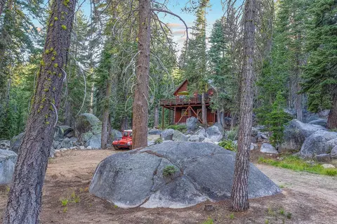 Exterior - 118 Silver Tip Rd, Arnold, CA 95223 photo 7 of 8
