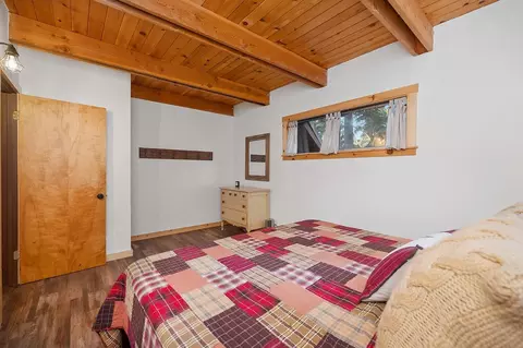 Bedroom - 118 Silver Tip Rd, Arnold, CA 95223 photo 4 of 12