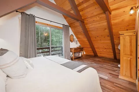 Bedroom - 118 Silver Tip Rd, Arnold, CA 95223 photo 9 of 12
