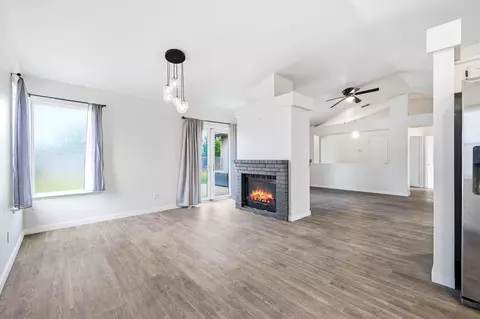 Living - 4087 Deaton Dr, Olivehurst, CA 95961 photo 8 of 9