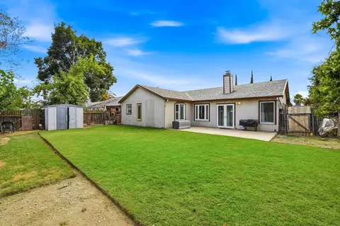 Exterior - 4087 Deaton Dr, Olivehurst, CA 95961 photo 4 of 6