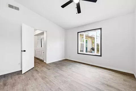 Bedroom - 4087 Deaton Dr, Olivehurst, CA 95961 photo 5 of 7