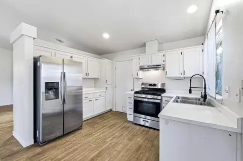 Kitchen - 4087 Deaton Dr, Olivehurst, CA 95961 photo 2 of 3