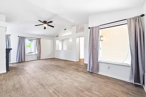 Living - 4087 Deaton Dr, Olivehurst, CA 95961 photo 2 of 9