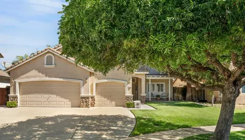 Exterior - 2121 Typhoon Ct, Turlock, CA 95380 photo 1 of 7