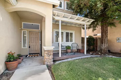 Exterior - 2121 Typhoon Ct, Turlock, CA 95380 photo 3 of 7