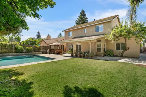 Exterior - 2121 Typhoon Ct, Turlock, CA 95380 photo 5 of 7