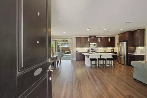 Entry Way - 690 Channel Dr, Lathrop, CA 95330 photo 1 of 8