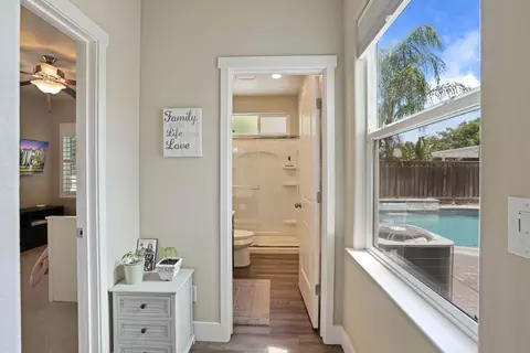 Entry Way - 690 Channel Dr, Lathrop, CA 95330 photo 4 of 8