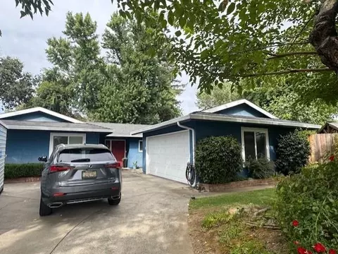 9039 Boise Ct, Sacramento, CA 95826