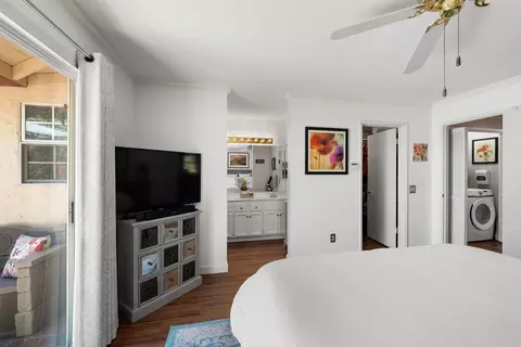 Bedroom - 3858 Olivebranch Ln, Carmichael, CA 95608 photo 3 of 5