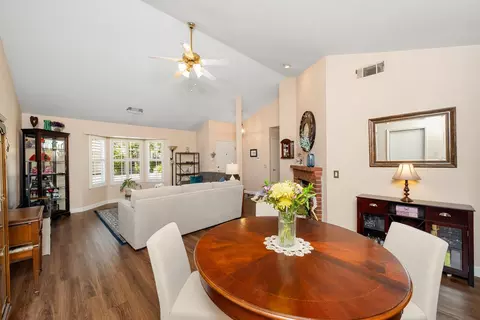 Dining - 3858 Olivebranch Ln, Carmichael, CA 95608 photo 4 of 4
