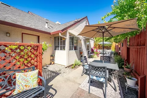 Exterior - 3858 Olivebranch Ln, Carmichael, CA 95608 photo 7 of 12