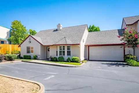 Exterior - 3858 Olivebranch Ln, Carmichael, CA 95608 photo 2 of 12