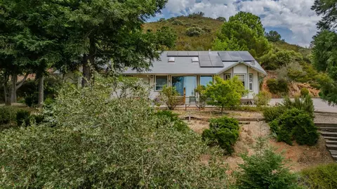 Exterior - 20888 Lyons Bald Mountian Rd, Sonora, CA 95370 photo 4 of 10