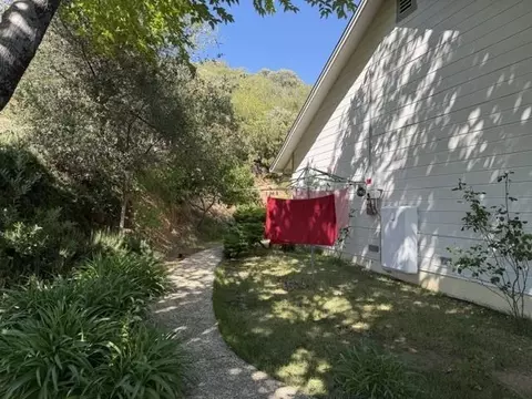 Exterior - 20888 Lyons Bald Mountian Rd, Sonora, CA 95370 photo 20 of 21
