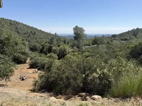 Exterior - 20888 Lyons Bald Mountian Rd, Sonora, CA 95370 photo 17 of 21